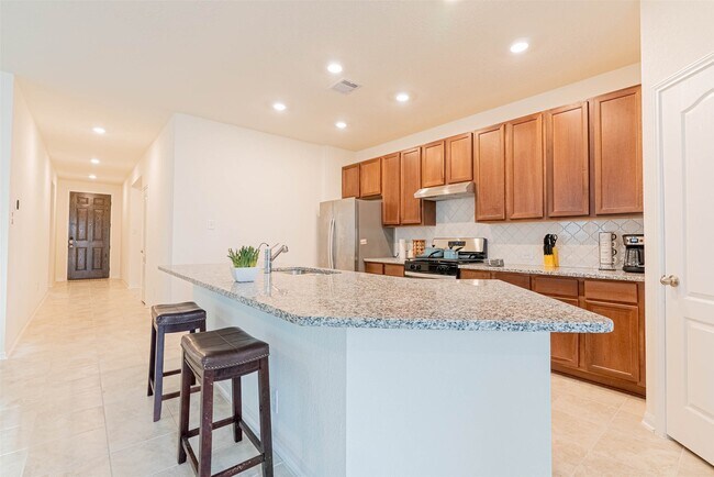 property at 2114 Damasi Ln