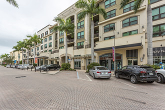 The Strada at Mercato in Naples, FL - Foto de edificio - Building Photo