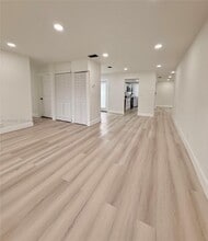 4431 NW 13th St in Lauderhill, FL - Building Photo - Building Photo