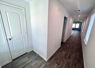 14220 Fern Meadows Dr in Patton Village, TX - Building Photo - Building Photo