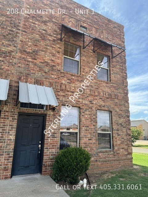 property at 208 Chalmette Dr