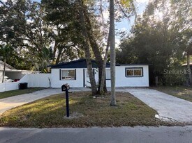 6680 Date Palm Ave S in St. Petersburg, FL - Building Photo