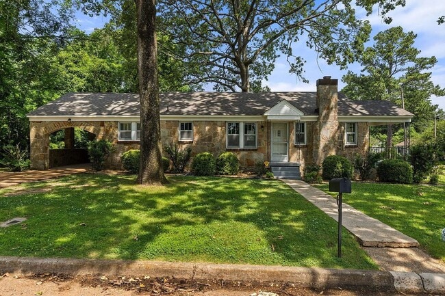 property at 202 Seymore Ave