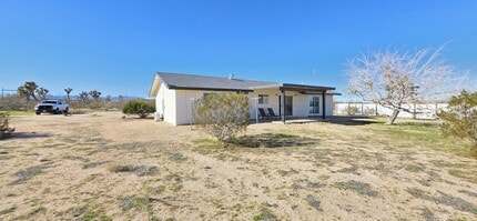 3739 Inez Ave in Yucca Valley, CA - Building Photo - Building Photo