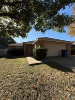 1641 Kimberly Dawn Dr in New Braunfels, TX - Building Photo