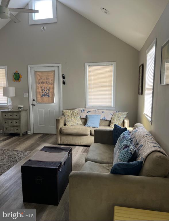 28 40th St in Sea Isle City, NJ - Building Photo - Building Photo