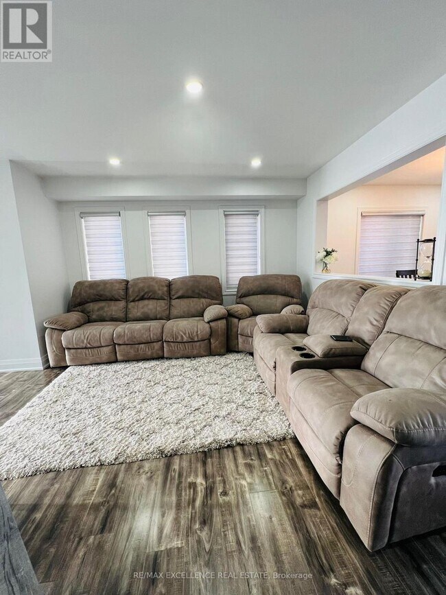 18 Fallstar Crescent in Brampton, ON - Building Photo - Building Photo