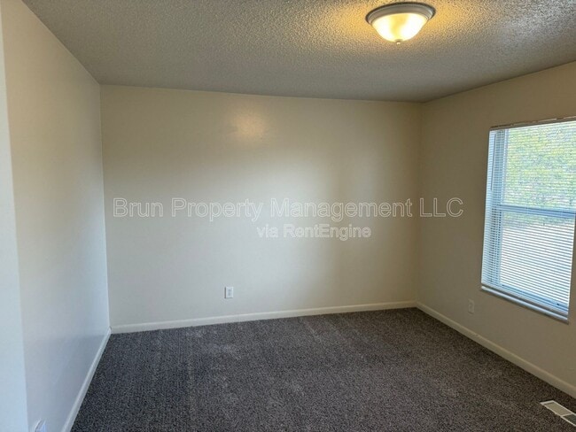 1105 W Parkway Ave in Knoxville, TN - Building Photo - Building Photo