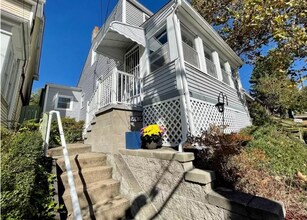 212 Lorenz Ave in Pittsburgh, PA - Building Photo - Building Photo