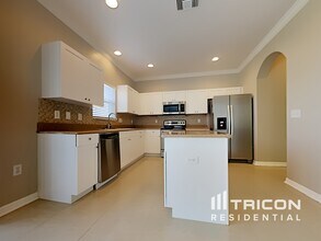 5920 Desert Peace Ave in Land O Lakes, FL - Building Photo - Building Photo