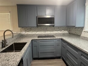 11653 Wallisville Rd in Houston, TX - Building Photo - Building Photo