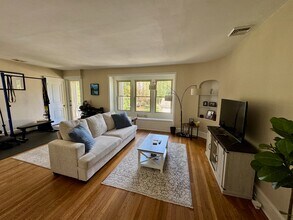 638 Taylor Ave in Scranton, PA - Building Photo - Building Photo