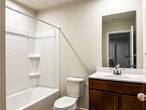 14 Trailhead Rd in Henrietta, NY - Building Photo - Building Photo