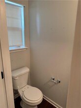 692 Oakside Pl in Acworth, GA - Building Photo - Building Photo