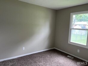 1112 Perkins Dr in Boonville, IN - Building Photo - Building Photo