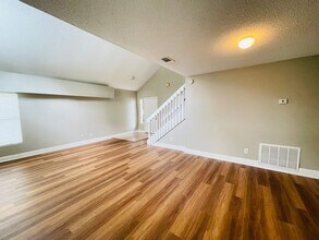 719 Meadowside Ct in Orlando, FL - Building Photo - Building Photo