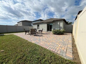 7211 Ozello Trail Ave in Sun City Center, FL - Building Photo - Building Photo