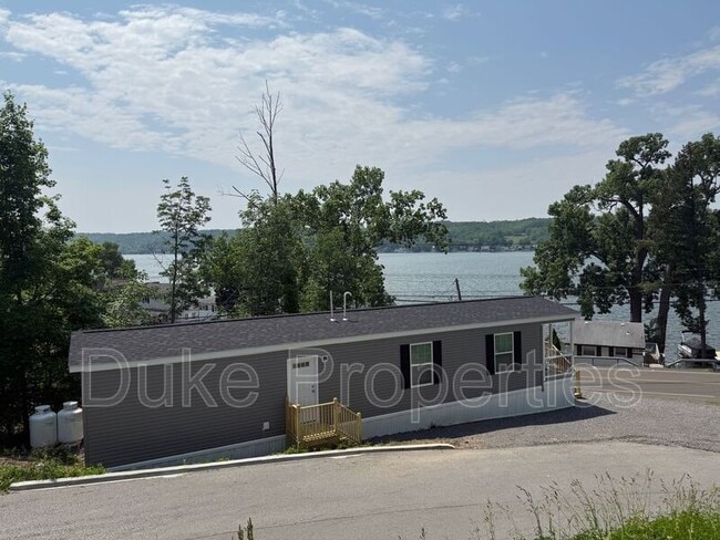 5129 E Lake Rd in Livonia, NY - Building Photo - Building Photo