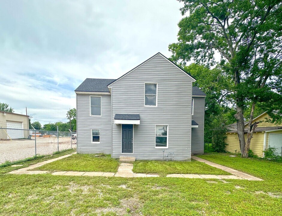 1312 S 30th St in Waco, TX - Building Photo