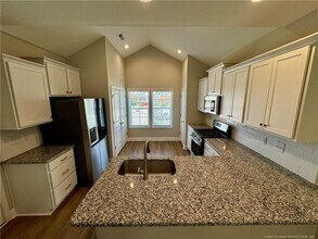 1004 Kensington Park Rd in Fayetteville, NC - Building Photo - Building Photo