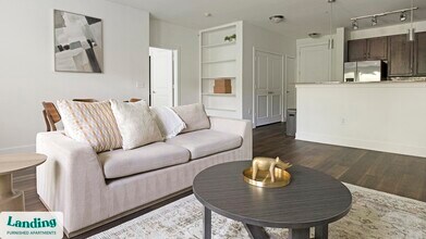 7373 Valley View Ln in Dallas, TX - Building Photo - Building Photo