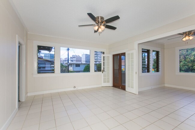 831 Kuikahi St