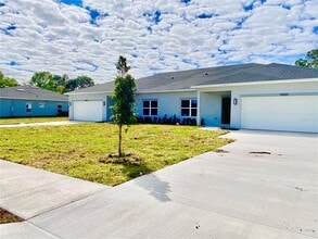 10000 Massey St in Orlando, FL - Building Photo - Building Photo