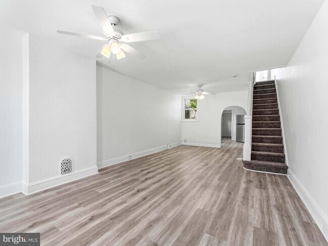 1831 E Clementine St in Philadelphia, PA - Building Photo - Building Photo