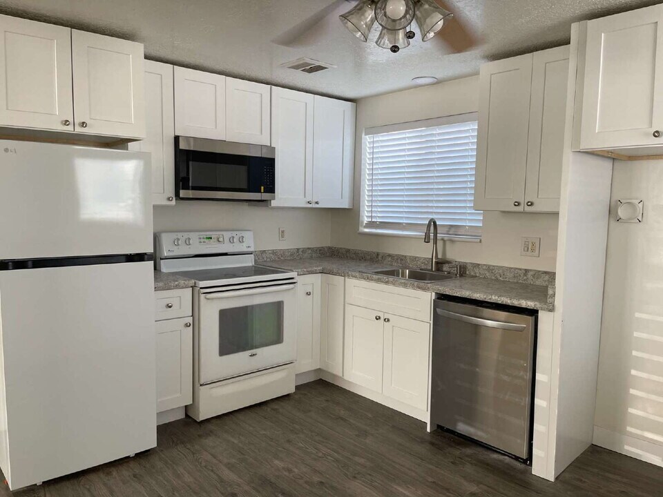 510 E 500 S in Pleasant Grove, UT - Building Photo
