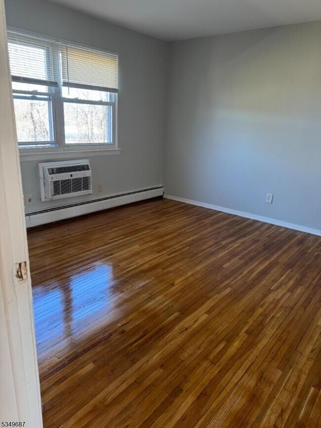 330 Franklin Ave in Rockaway, NJ - Building Photo - Building Photo