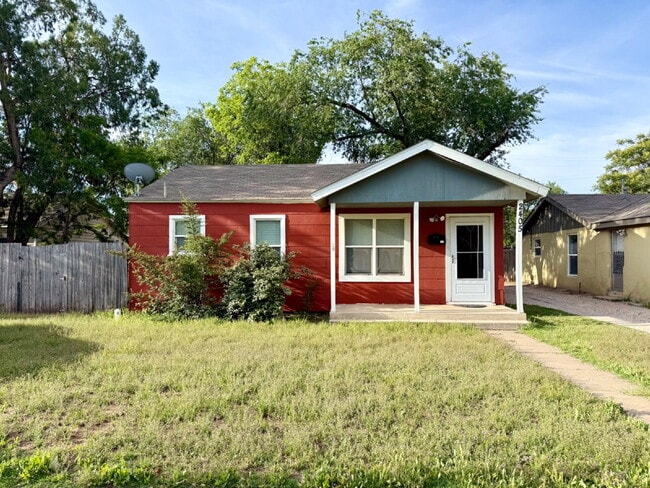 property at 2405 22nd Pl