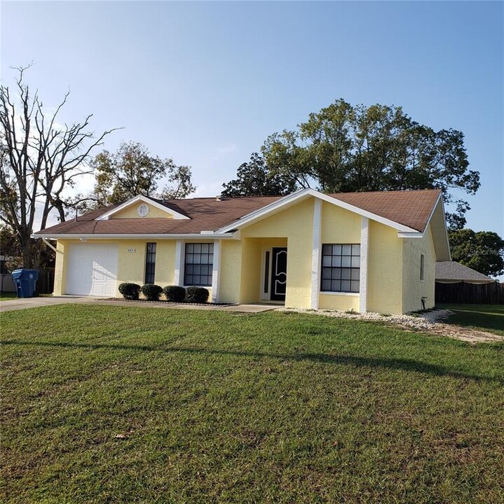 4373 Quintara St in Spring Hill, FL - Building Photo