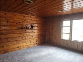 1237 Overbrook Dr in Kent, OH - Building Photo - Building Photo