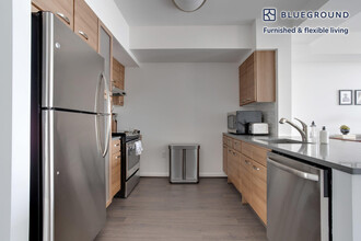 8421 Broad St, Unit FL14-ID811 in McLean, VA - Building Photo - Building Photo