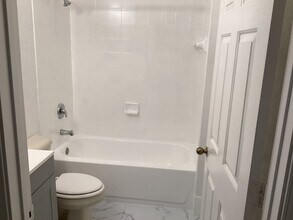 2736 SE 15th Rd in Homestead, FL - Foto de edificio - Building Photo