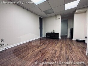 10 Wallace St, Unit 10 in Somerville, MA - Foto de edificio - Building Photo