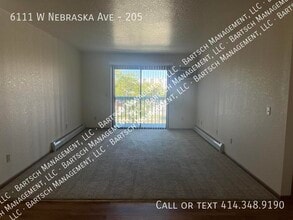 6111 W Nebraska Ave in Milwaukee, WI - Building Photo - Building Photo