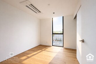 1205 Broadway in Sonoma, CA - Building Photo - Building Photo