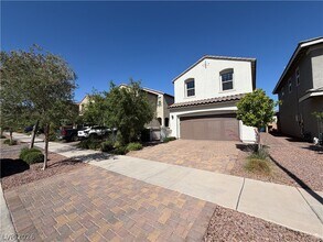 351 Andy Wheeler Dr in Henderson, NV - Building Photo - Building Photo