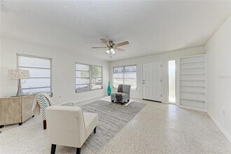 2253 Arlington St in Sarasota, FL - Building Photo - Building Photo