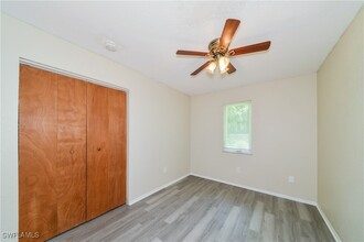 2643 S San Mateo Dr in North Port, FL - Building Photo - Building Photo