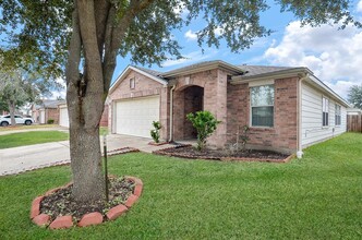 13118 Cres Manor Ln in Houston, TX - Building Photo - Building Photo