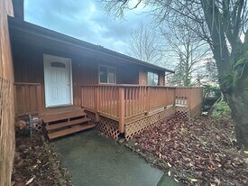 5888 Shannon Ave in Ferndale, WA - Building Photo