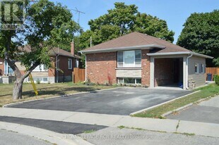 36 Electro Rd in Toronto, ON - Building Photo