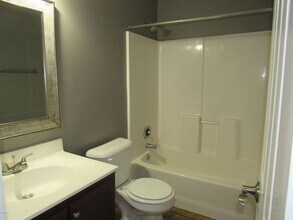 117 Live Oak Ct in Piney Green, NC - Building Photo - Building Photo