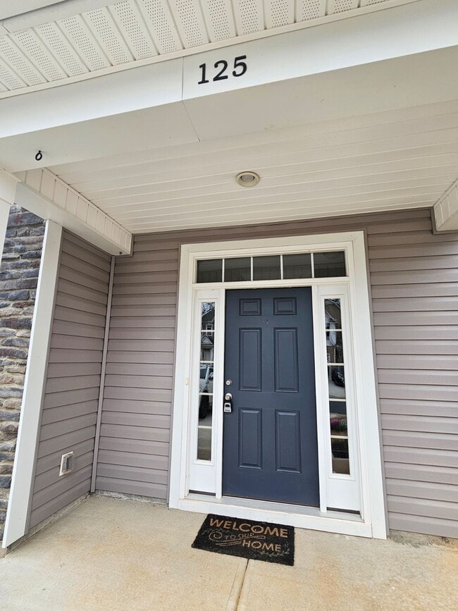 125 Highland Park Ct in Easley, SC - Building Photo - Building Photo