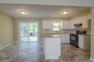 9016 Kentucky Ave in Kansas City, MO - Building Photo - Building Photo
