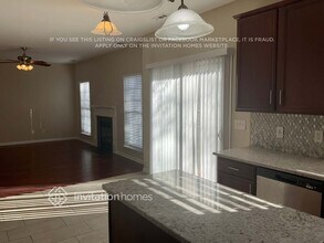 6605 Pattonsburg Dr in Charlotte, NC - Foto de edificio - Building Photo