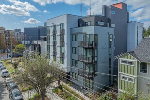 119 in Seattle, WA - Building Photo