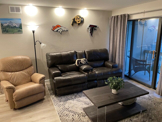 60 S Boulder Cir in Boulder, CO - Building Photo - Building Photo